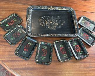 Grouping of tole trays, lightweight, largest is 18" x 12"