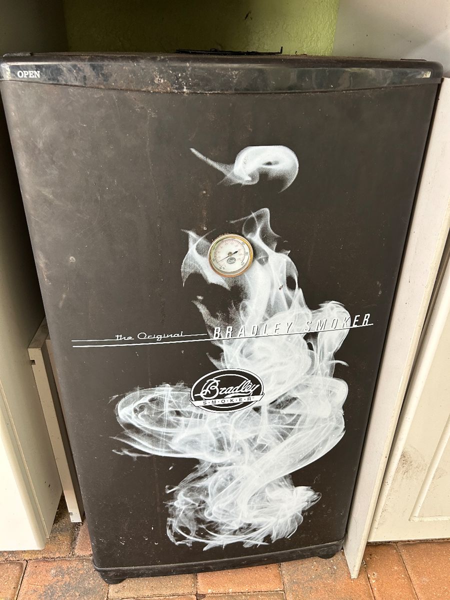 Bloomingdale Estate Sale LAST DAY HALF OFF!!! starts on 9/7/2023