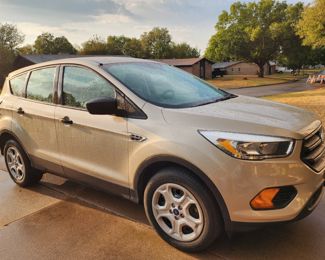 2017 Ford Escape w/ Only 38k Miles