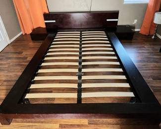 Platform Bed 