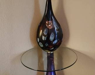 Lava Accent Table & Artistic Spiral Glass Vase