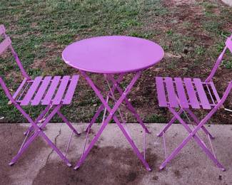 Metal Table & Chairs 