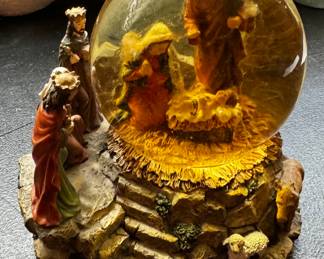 Nativity Snow Globe Music Box