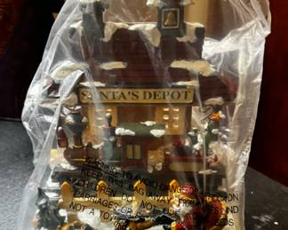 Santa's Depot Music Box