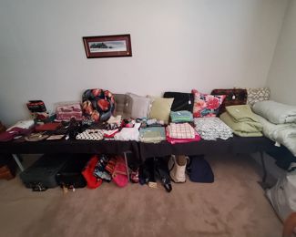 Bedding (Queen Size)