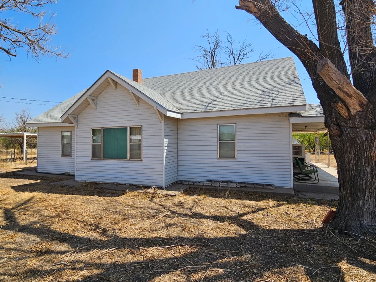 ESTATE AUCTION in Haskell, TX starts on 9/30/2023