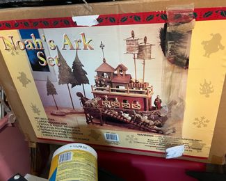 Noah’s ark set
