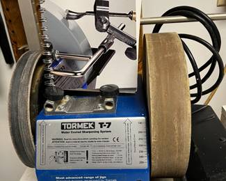 Tormek  T-7  Sharpener