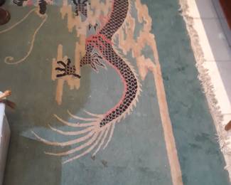 8 x 10 rug. Dragons on both ends.