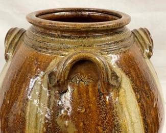 CLOSEUP W/ NICE GLAZE RUNS