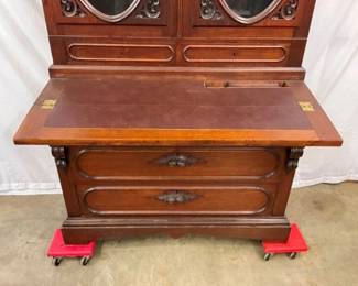 W/DROPFRONT WRITIG DESK 