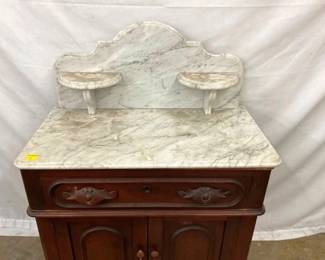 CLOSE UP TOP VIEW W/CANDLE STANDS 