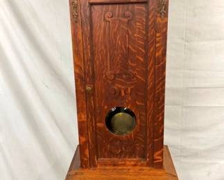 CLOSE UP VIEW W/CARVINGS 