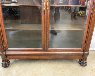 BOTTOM VIEW OAK BOOKCASE 