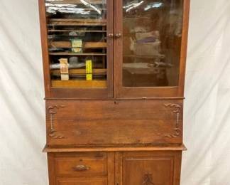 OAK "HARVARD" DOCTORS CABINET 