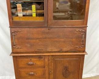 BOTTOM VIEW DOCTORS CABINET 