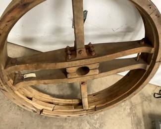 CLOSE UP VIEW FOUNDRY MOLD 