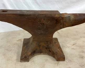 EARLY WROUGHT 125LB. BLACKSMITH ANVIL