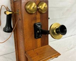 SIDE VIEW OAK WALL PHONE