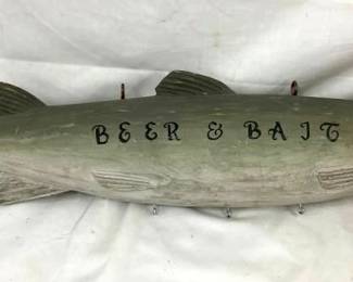 30IN. BEER-BAIT WOODEN FISH DISPLAY
