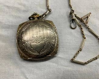 CLOSEUP POCKET WATCH CASE