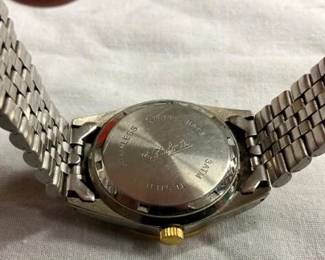 QUARTZ WRIST WATCH