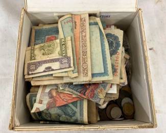 VARIOUS PIECES FOREIGN MONEY