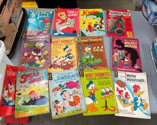 COLLECTION DISNEY COMICS AND OTHERS