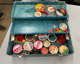 COLLECTION VARIOUS FISHING ITEMS