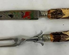 EARLY STAG HANDLE CARVING SET