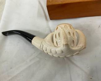 MERSHUM PIPE W/ CASE