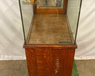 WATERMANS FOUNTAIN PENS DISPLAY CASE