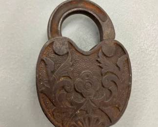 BACK VIEW EARLY LOCK