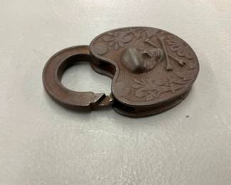 EARLY ORIG. ENGRAVED PAD LOCK