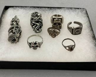 SKULL RINGS