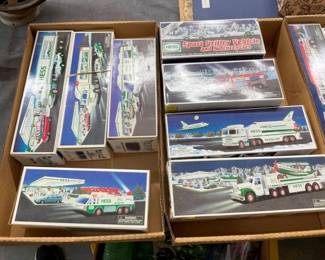 COLLECTION NOS HESS TOYS