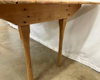 EARLY 1800'S PINE FARM TABLE