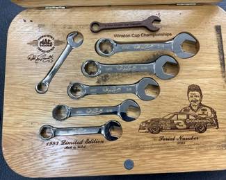 DALE EARNHARDT WRENCHES