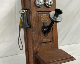 SIDE VIEW OAK WALL PHONE