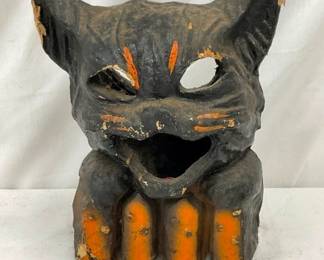 EARLY HALLOWEEN PAPER MACHE CAT