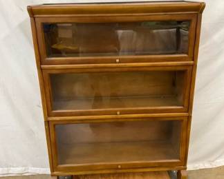 3 STACK LAWYERS BOOKS