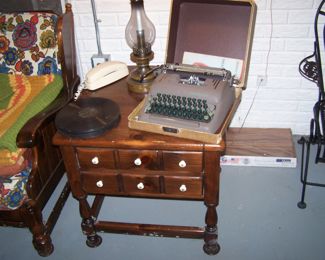 1970s LAMP TABLE & TYPEWRITER