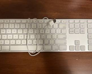 Apple Keyboard w USB
