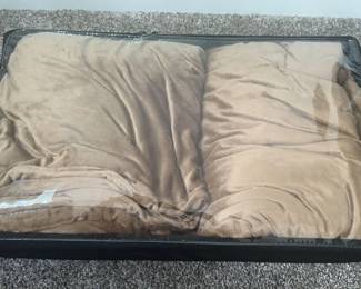 3 Soft Blankets and Storage Case