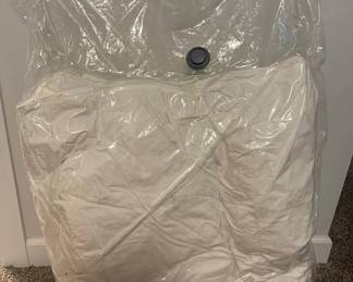 Queen Size Duck Down Feather Comforter Vacuum