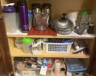 Kitchen Cabinet Contents