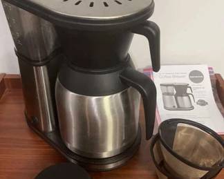 Bonavita 8 Cup Coffee Brewer, Works