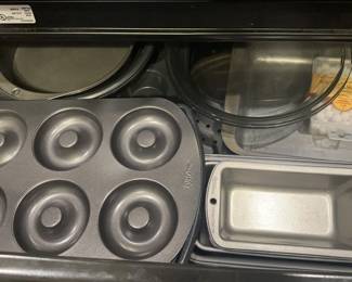 Baking Pans, Cupcake, Bread, Pies, Donut, Bread