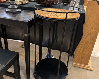 Black rolling wicker top cart