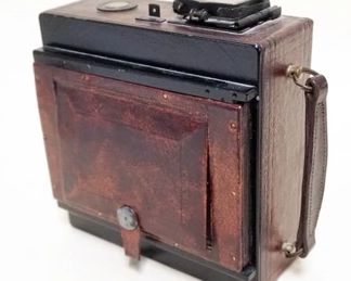 1019	PERKA CAMERA 9 X 12
